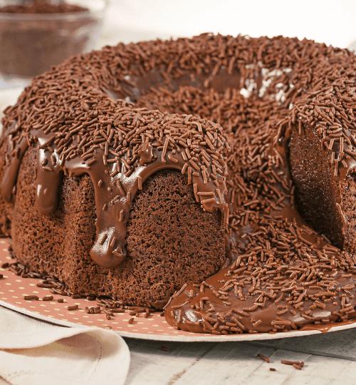 Bolo vulcão de Brigadeiro